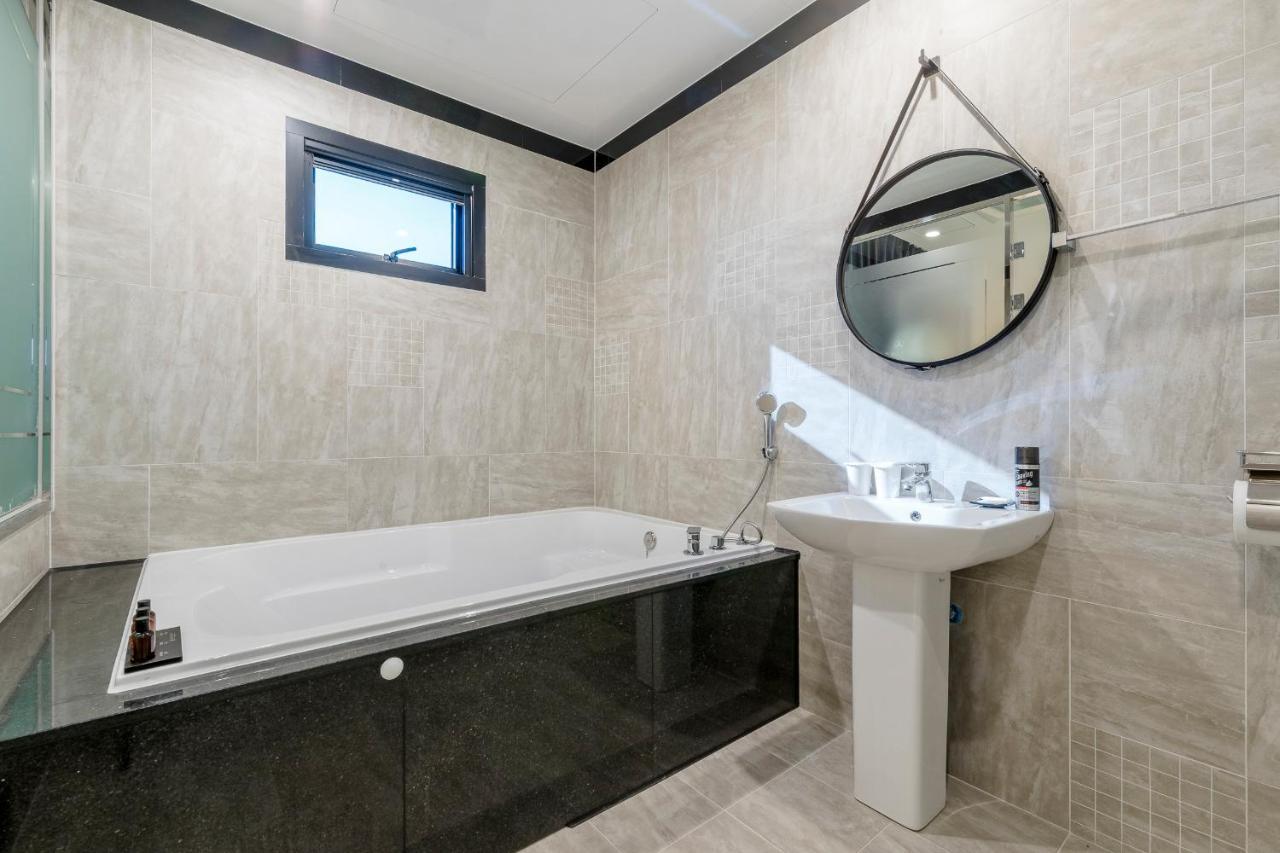 בוסאן Air Sky Hotel מראה חיצוני תמונה